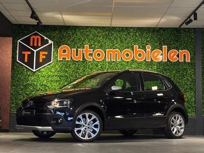 Occasion VW Polo Cross 110 PK (80 kW) 2015 Zwart (metallic) Hatchback