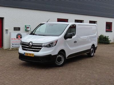 Wit Occasion 2023 Renault Trafic Komfort MPV | € 21.950 (Super prijs)