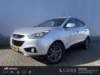 tweedehands Hyundai ix35 1.6i GDI Go! / Navigatie / Verwarmde stoelen voor + achter / Half lederen interieur / LMV / 1ste Eigenaarsauto