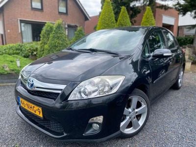 Toyota Auris Hybrid