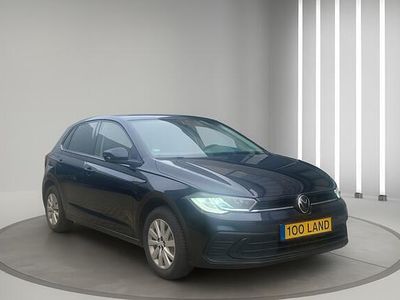 Zwart Occasion 2023 VW Polo Business Hatchback | € 20.950 (Goede deal)