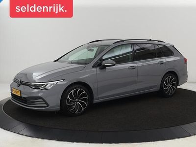 Grijs Occasion 2021 VW Golf VIII Life Stationwagen | € 13.900 (Iets duurder)