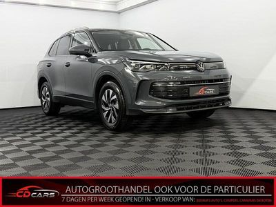 Grijs Occasion 2025 VW Tiguan Edition SUV | € 42.950 (Super prijs)
