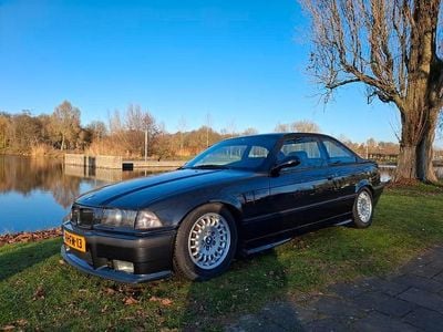 Occasion 1992 BMW 318 Coupé | € 3.500