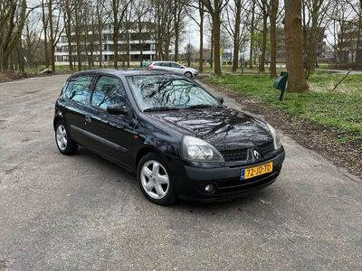 Renault Clio II