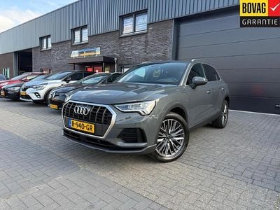 Grijs Gebruikt 2022 Audi Q3 Advanced SUV | € 31.950 (Super prijs)