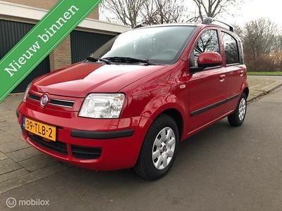 Rood Occasion 2012 Fiat Panda Hatchback | € 2.699 (Eerlijke prijs)