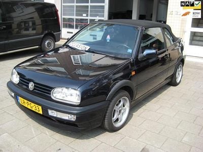 Blauw Occasion 1995 VW Golf III Cabriolet | € 3.950