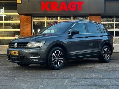 Grijs Occasion 2020 VW Tiguan Highline SUV | € 18.950 (Super prijs)