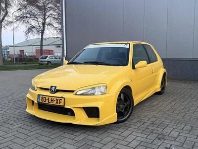 Geel Gebruikt 2003 Peugeot 106 GTi Hatchback | € 4.850