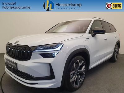 Wit (metallic) Nieuw 2025 Skoda Kodiaq SportLine SUV | € 51.950 (Goede deal)