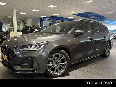 Grijs Occasion 2025 Ford Focus ST-Line X Stationwagen | € 31.995 (Iets duurder)