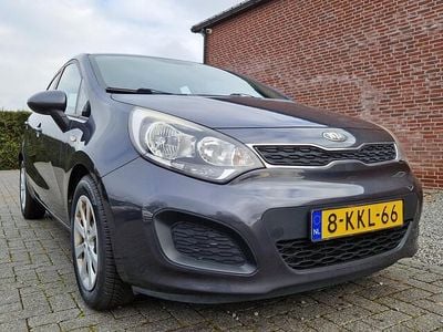 Occasion Kia Rio Comfort 86 PK (63 kW) 2013 Grijs Hatchback