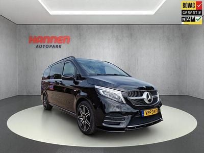 Zwart (metallic) Occasion 2018 Mercedes V250 MPV | € 42.850