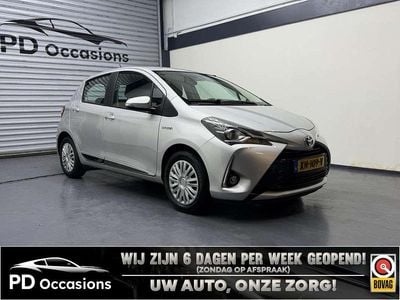 Occasion Toyota Yaris Hybrid Design 86 PK (63 kW) 2018 Grijs Hatchback