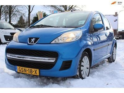 Blauw Gebruikt 2010 Peugeot 107 Urban Move Hatchback | € 1.650 (Goede deal)
