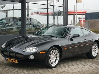 Occasion Jaguar XKR 364 PK (267 kW) 2000 Zwart Coupé