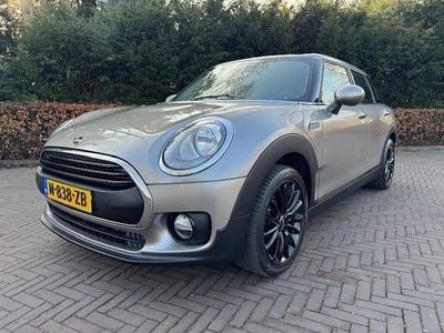 Grijs Occasion 2018 Mini One Clubman Business Stationwagen | € 12.600 (Eerlijke prijs)