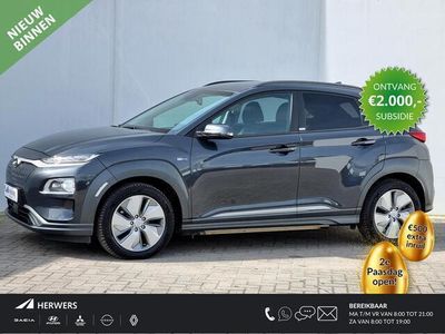 tweedehands Hyundai Kona EV Fashion 64 kWh Automaat / €2000,- Subsidie / 3 Fasen / CCS Snelladen / Actieradius 484KM WLTP