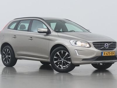 Bruin Gebruikt 2015 Volvo XC60 Momentum SUV | € 13.600 (Goede deal)