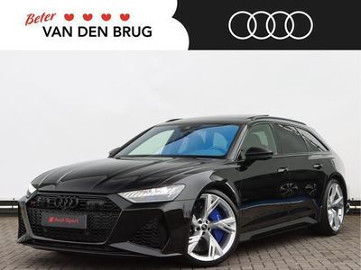 tweedehands Audi RS6 Avant 4.0 TFSI quattro 600pk | 305km/u | Keramisch | B&O | Vierwielbesturing | Pano | Head-up | Servo | Trekhaak | 22" Velgen | Stoelventilatie | Stoelverwarming v+a