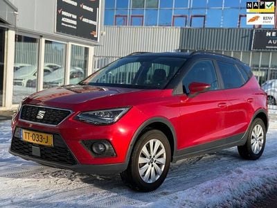 Rood Occasion 2018 Seat Arona Business SUV | € 9.950 (Eerlijke prijs)