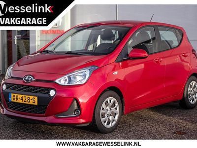 Occasion Hyundai i10 Comfort 67 PK (49 kW) 2019 Rood Hatchback