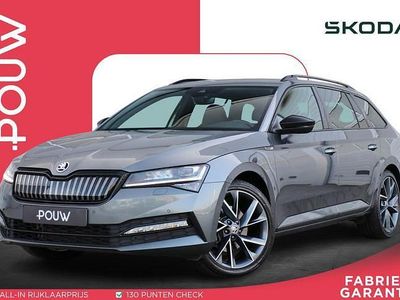 Grijs Occasion 2024 Skoda Superb Business Line Stationwagen | € 37.900 (Iets duurder)