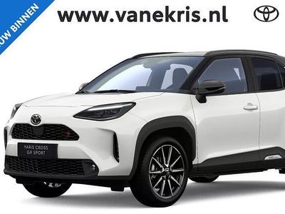 Wit Nieuw 2026 Toyota Yaris Cross Plus SUV | € 41.635