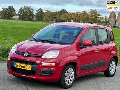 Occasion Fiat Panda 60 PK (44 kW) 2015 Rood Hatchback