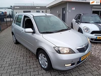 Occasion Mazda 2 Exclusive 80 PK (58 kW) 2005 Grijs (metallic) Hatchback