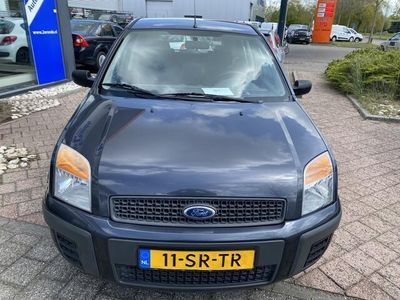 tweedehands Ford Fusion 1.4-16V Comfort Airco BJ 2006 !!!