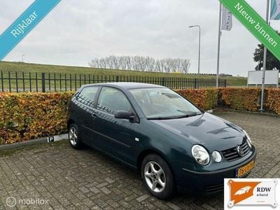 Groen Occasion 2003 VW Polo Highline Hatchback | € 3.499 (Iets duurder)