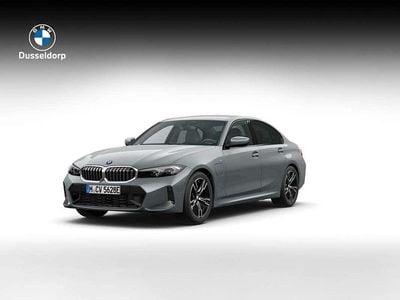 BMW 330e