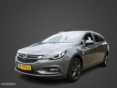 Grijs Occasion 2019 Opel Astra Business Stationwagen | € 10.895 (Eerlijke prijs)