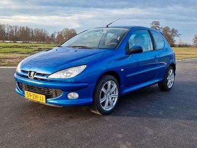 Occasion Peugeot 206 74 PK (54 kW) 2008