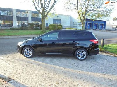 Zwart Gebruikt 2013 Ford Focus Stationwagen | € 3.249 (Goede deal)