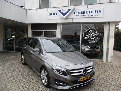 Grijs Occasion 2015 Mercedes B180 Urban MPV | € 22.950