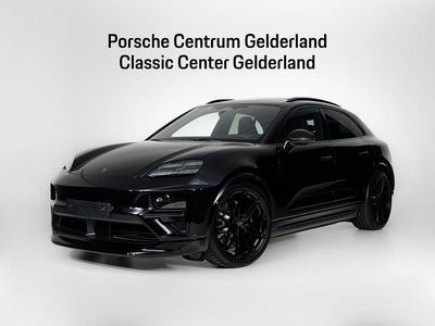 Zwart (metallic) Gebruikt 2025 Porsche Macan Turbo SUV | € 134.900