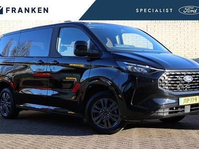 Zwart (metallic) Occasion 2025 Ford Tourneo Custom Titanium Van | € 57.900 (Eerlijke prijs)