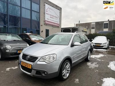 Grijs Occasion 2008 VW Polo Cross Hatchback | € 4.495 (Eerlijke prijs)
