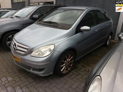 Mercedes B150