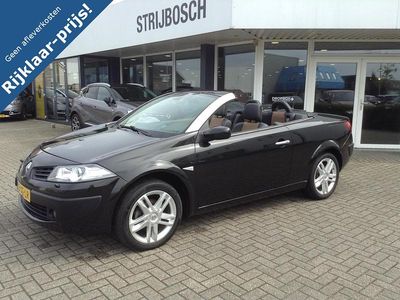 Zwart Gebruikt 2007 Renault Mégane Cabriolet Exception Cabriolet | € 4.250