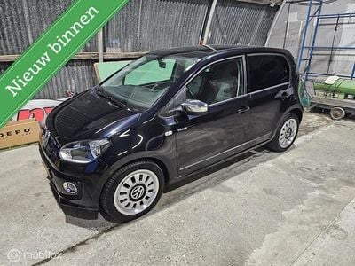 Zwart Gebruikt 2012 VW up! high up! Hatchback | € 5.995 (Eerlijke prijs)