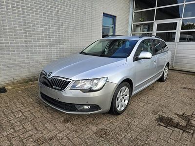 Occasion Skoda Superb Business Line 105 PK (77 kW) 2014 Grijs Stationwagen