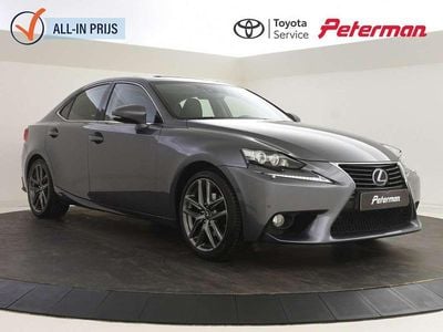Lexus IS300h