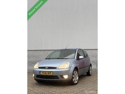 Blauw Gebruikt 2005 Ford Fiesta Sport Hatchback | € 1.899 (Eerlijke prijs)