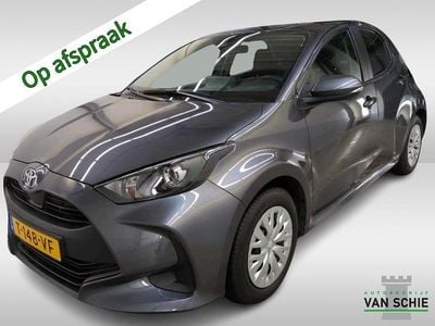 Grijs Gebruikt 2023 Toyota Yaris Active Hatchback | € 18.900 (Eerlijke prijs)