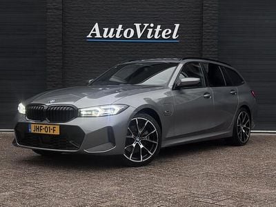 Occasion BMW 330 Comfort Edition 294 PK (216 kW) 2022 Grijs Stationwagen