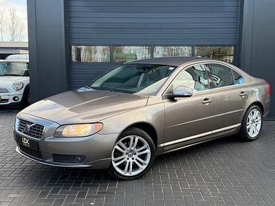 Grijs Gebruikt 2006 Volvo S80 Momentum Sedan | € 5.995 (Super prijs)